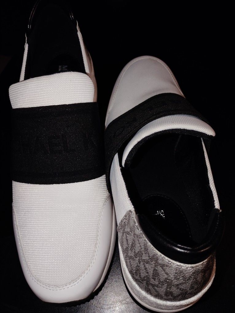 Michael Kors Felix Trainer Sneakers 10 M Size New 1 Inch Wedge Heel