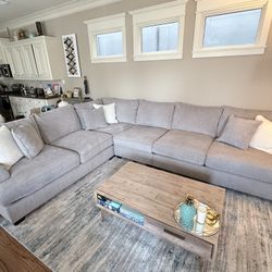 WALL STREET 4PC SECTIONAL From Gallery Furniture 