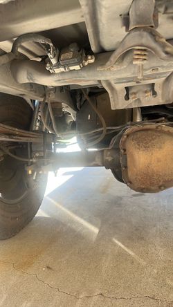 Ford 9.75 LSD axle