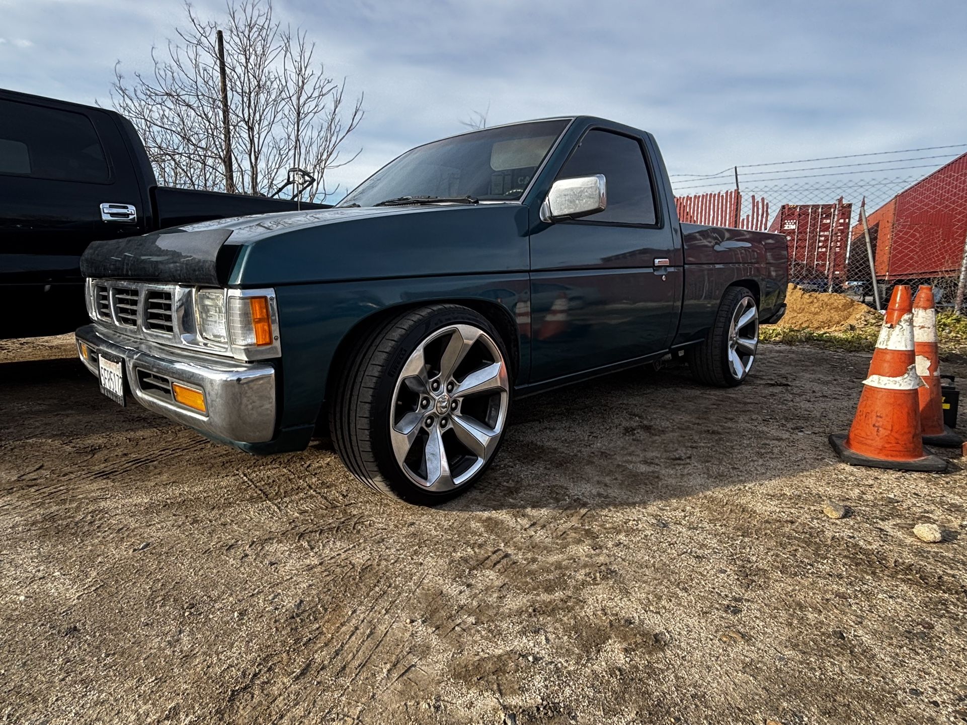 1995 Nissan Pickup