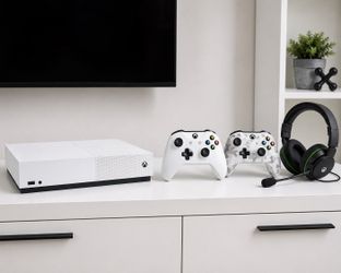 Xbox One S All Digital 1TB Bundle + 2 Controllers + Headset