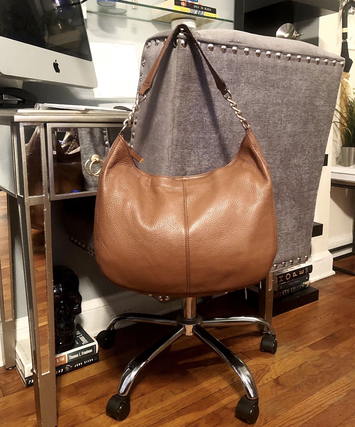 Calvin Klein hobo bag paid $235 good condition! It’s very soft pebble leather clean interior/exterior measurements 10.75 inches tall, 14 inches wide