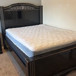 Black and Silver Queen Bed Set $135 OBO