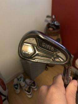 Adams Idea Black 4-iron
