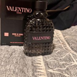 Valentino 