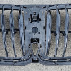 2019 2020 2021 BMW 5 SERIES G05 FRONT RADIATOR AIR SHUTTER