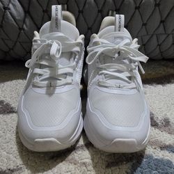 WOMENS SIZE 8 WORK SHOES FOR CREWS