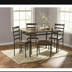 Mainstays 5-Piece Wood & Metal Dining Room Set, Seats 4, Canyon Walnut & Black