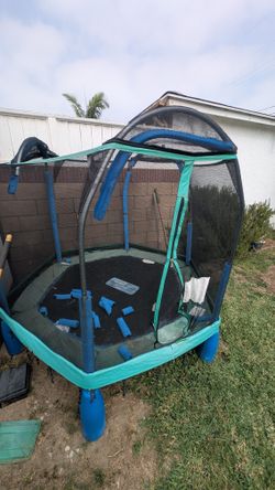 Trampoline