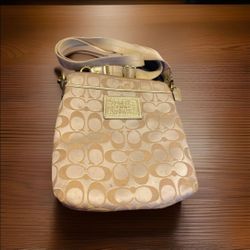 Coach New With Tags Crossbody Gold Purse