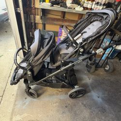 Baby Trend Double Stroller And Car seats 