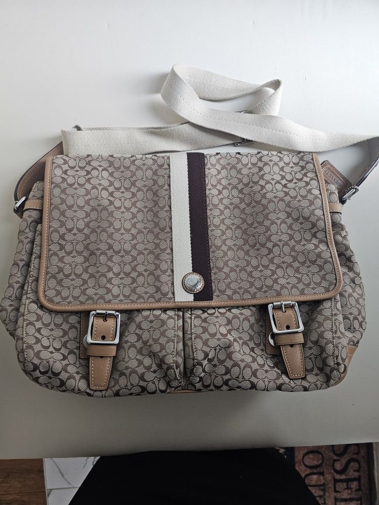 Coach Messenger Bag