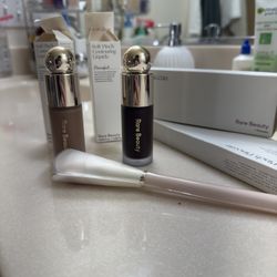 Rare Beauty Liquid Contour