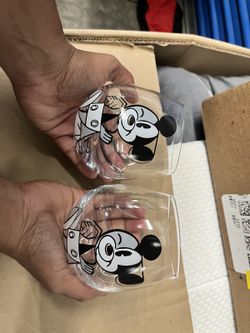 Mickey Mouse Wine Glasses (Set of 2)