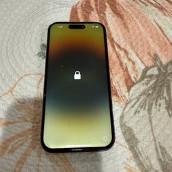 iPhone 14 Pro iCloud Lock For Parts Only In  Good Condition The LCD is Crack However The Rest Of The Phone Is In Pristine Condition