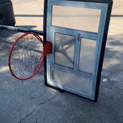 Outdoor basketball hoop