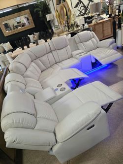 New 3 pc Modern Power Recliner Sectional, Built-in USB-C Ports, Bluetooth Speakers & LED lights!