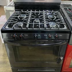 Frigidaire 30inch Freestanding Gas Range in Black Stainless Steel