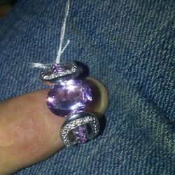 Very Nice Ring.sterling silver. Real Stone