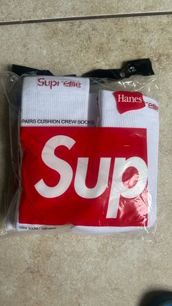 Supreme socks