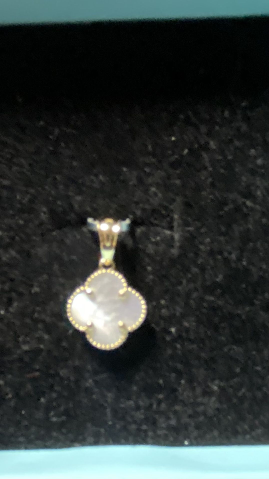 10k Gold Van Cleef Style Clover Pendant