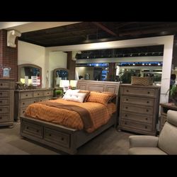 Cal King Bed Set Dresser Night Stand 