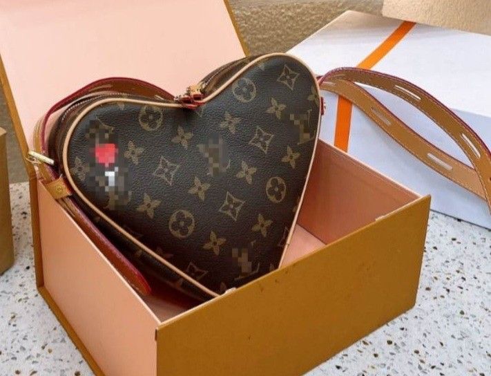 Cute Heart Shaped Crossbody Bag