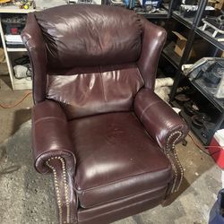 Leather Lean-back Recliner Chair