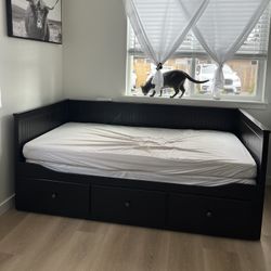 IKEA Bed 