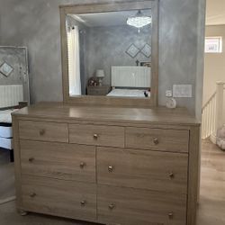 Night Stands & Dresser 