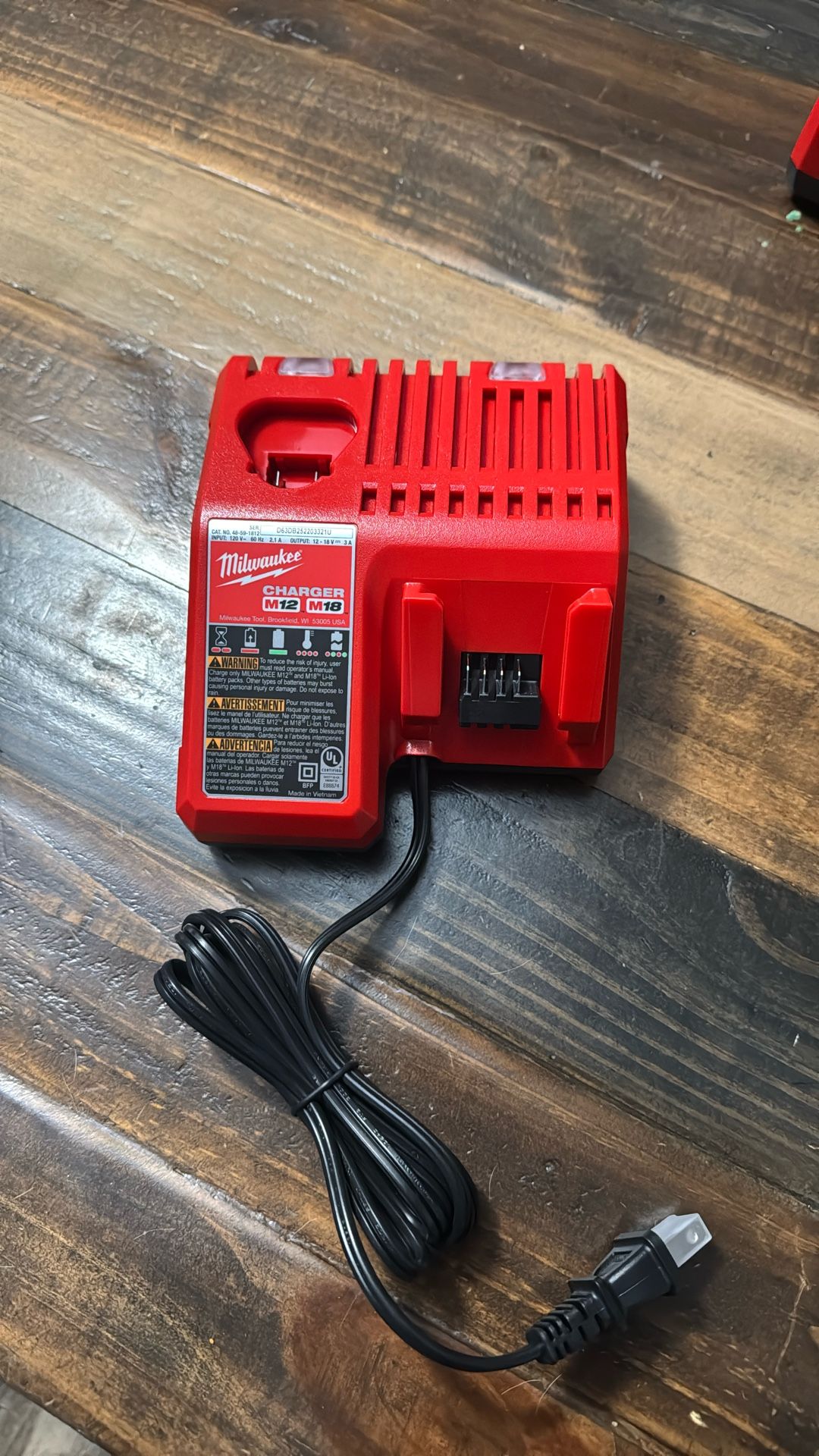 Milwaukee M18 M12 Dual Charger