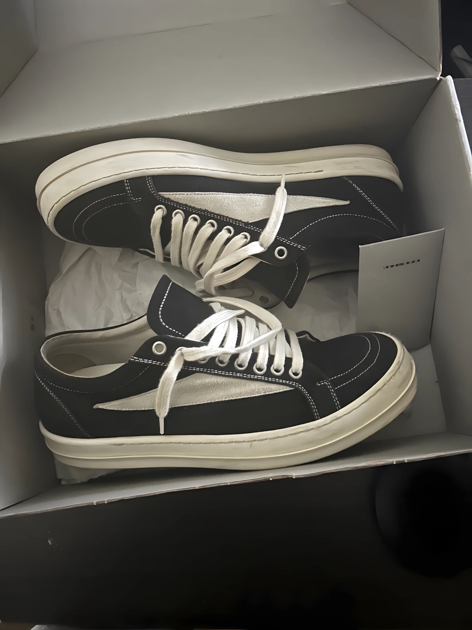 Rick Vans Darkshawdow 