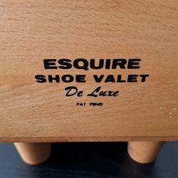 VINTAGE WOODEN SHOE SHINE VALET BOX - ESQUIRE DE LUXE [YUGOSLAVIA]
