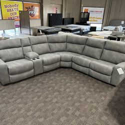 Large Comfy Power Reclining Sectional 