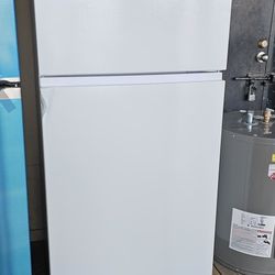 NEW REFRIGERATOR TOP FREEZER WITH WARRANTY GARANTIA POR ESCRITO 