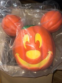 Pumpkin Mickey Glow Up Head