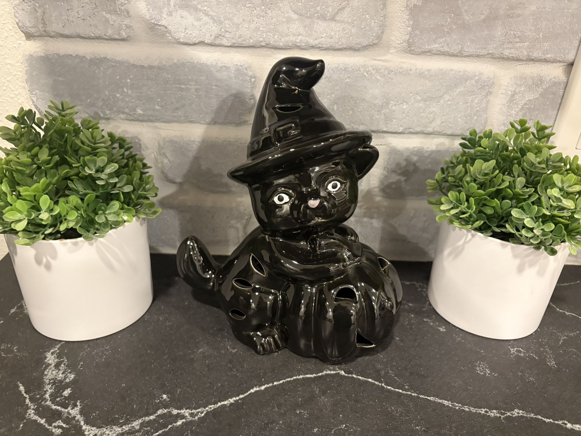 Black Halloween Cat & Pumpkin Decor - can add light or candle - Simi Valley