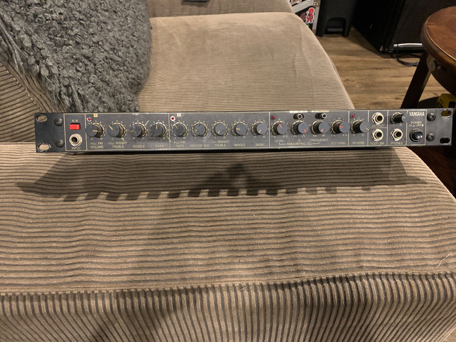 Yamaha PG-1 Guitar Preamp