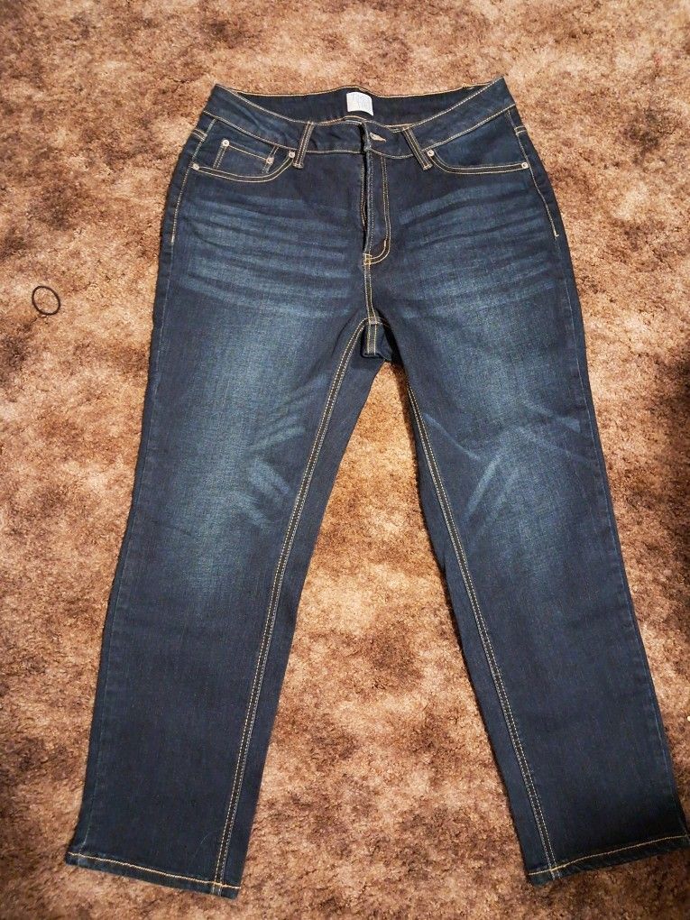 NEW!! TIME AND TRUE JEANS