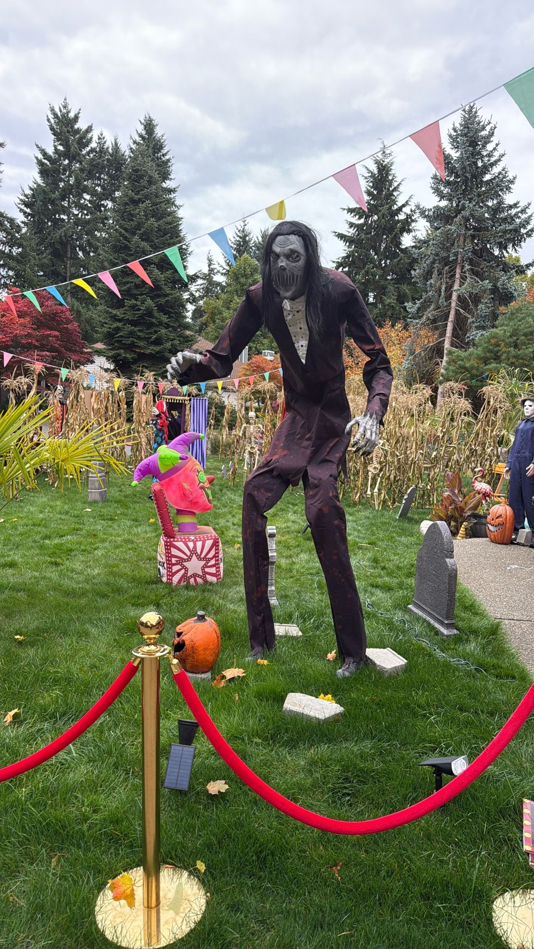 AFTER HALLOWEEN SALE!!!!!! 8 Ft Animated Boogie Man