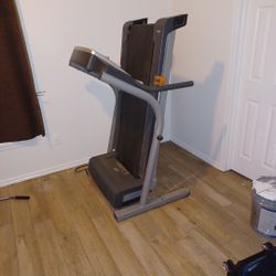 Treadmill 