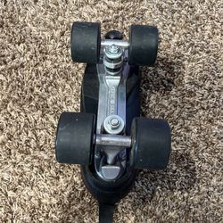 Epic Skates Size 8 And Black
