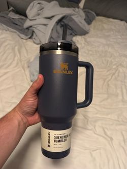 40oz Stanley Quencher H2.0 FlowState Tumbler Twilight color