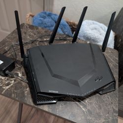NETGEAR Nighthawk Pro Gaming XR500 Wi-Fi Router For Gaming