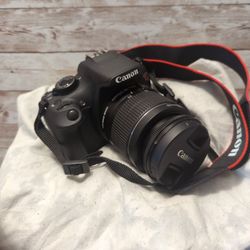 Canon Rebel T5 EOS 1200D