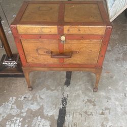 End table Vintage Trunk