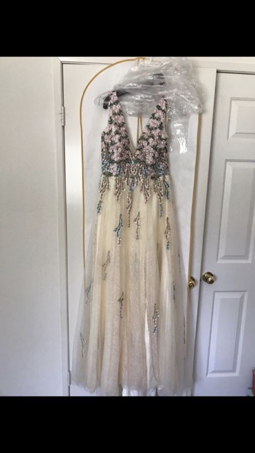 Sherri Hill Prom dress wedding dress bridesmaid dress size 8 worn once