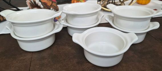 Vintage White Ceramic Casserole Set