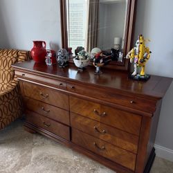 Solid Wood Dresser + Mirror – Collezione Europa, High Quality