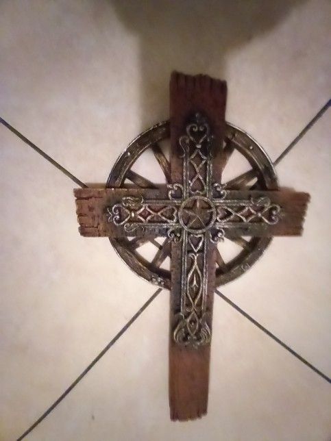 Wooded Designed  Cross On A Plack.Fyenused Very Beautiful And Will Bring Out The Essence Of Your Home.It Is All Wood No Reuse And Is Breath Takimg